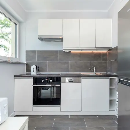 Nowa Flotylla By Renters アパート シフィノウイシチェ