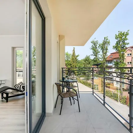 Nowa Flotylla By Renters アパート *